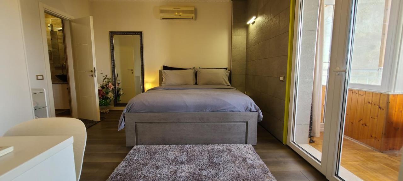 Oro Apartments Tirana Exteriör bild